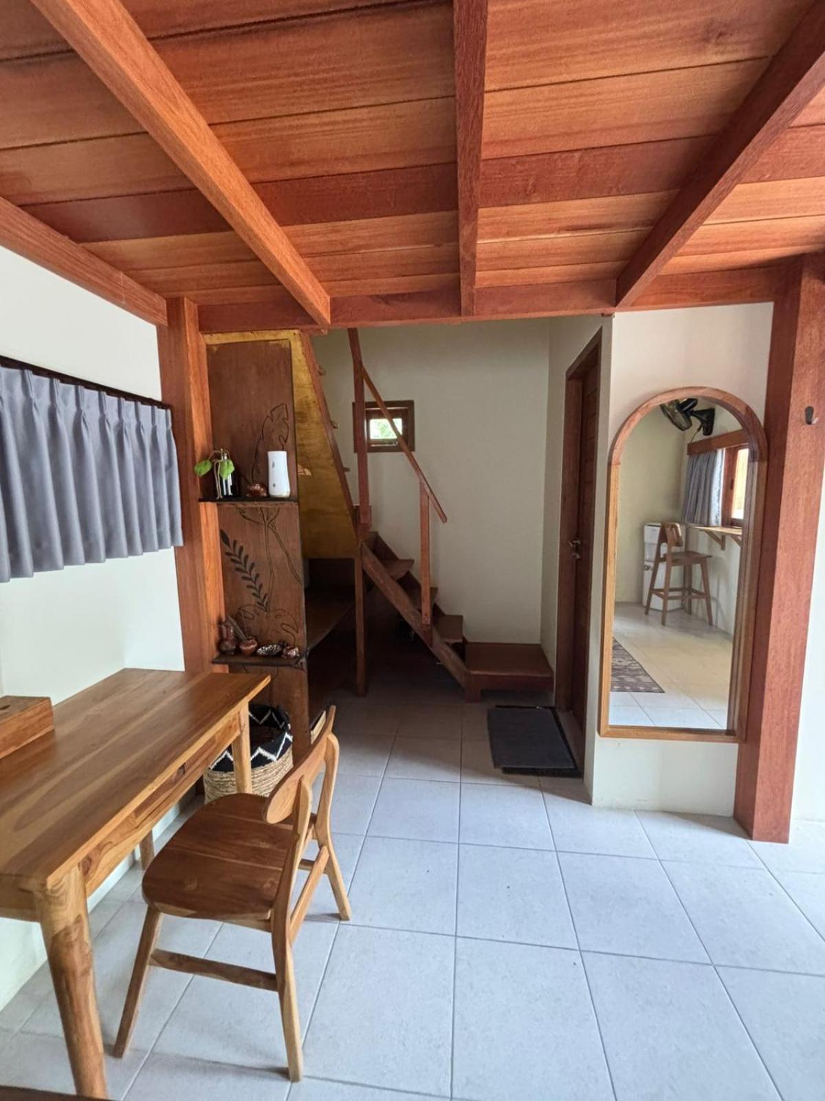 Отель Twiny'S Kuta  Экстерьер фото